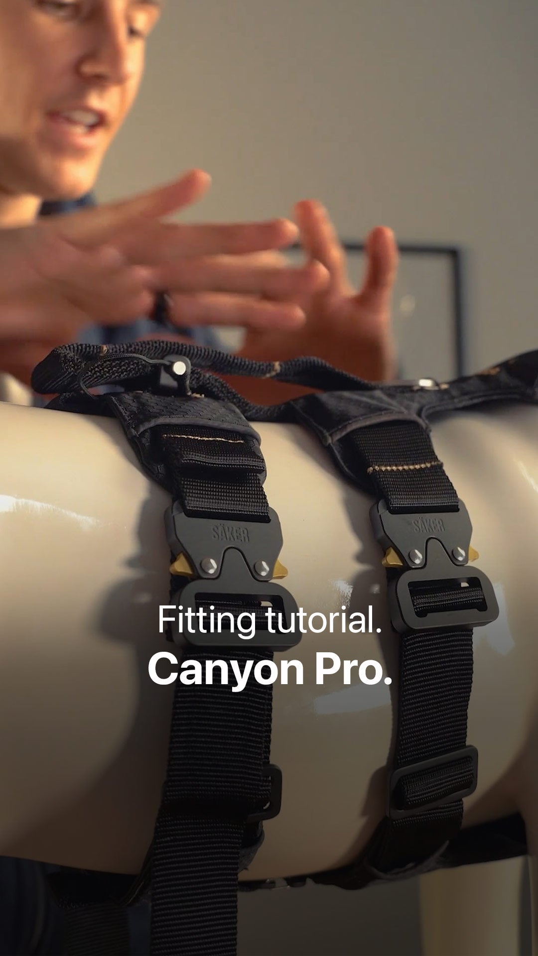 Cover of a man adjusting the Canyon Pro Core, extended and pack from Säker