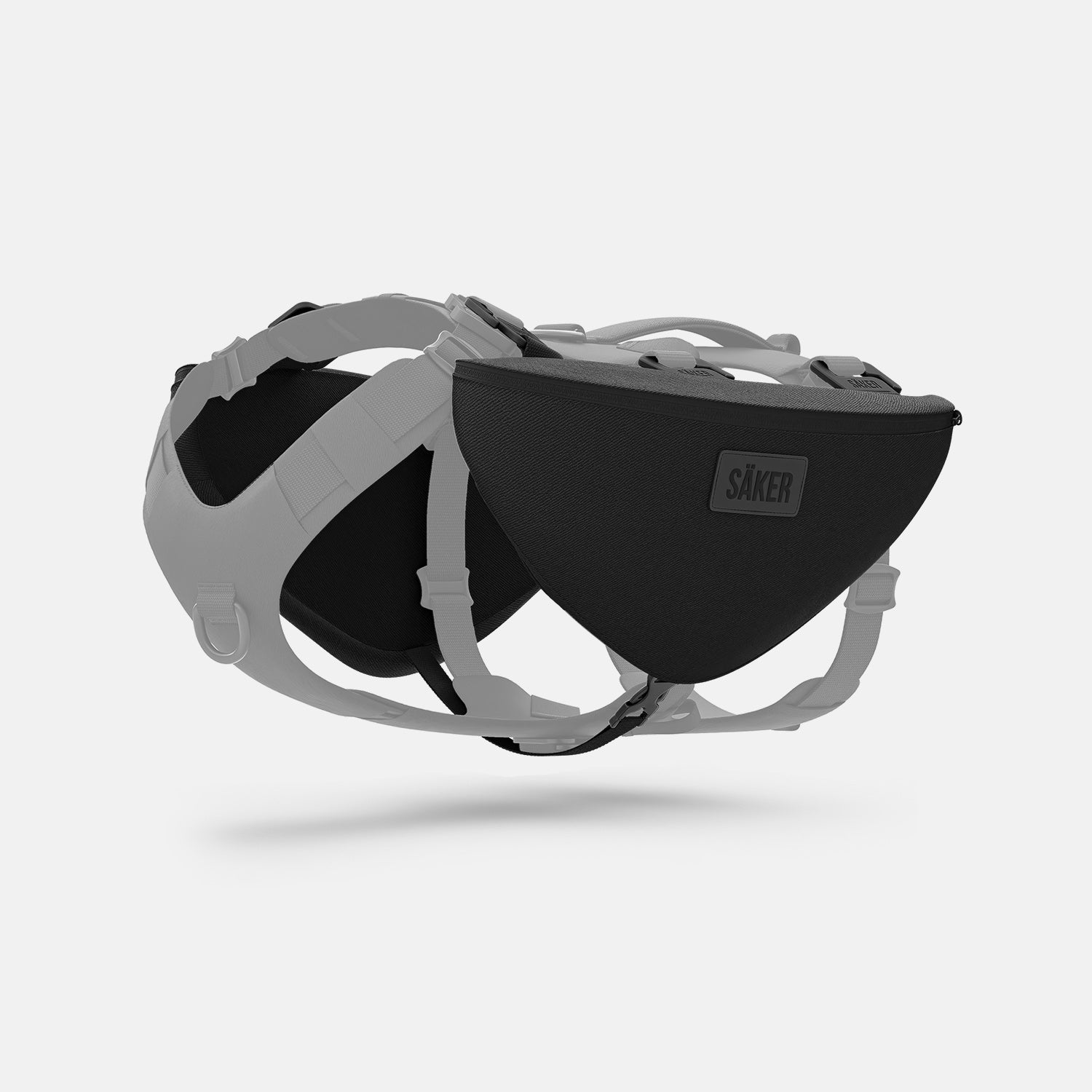 Diagonal view of the Pouches 001 in Black color by Säker