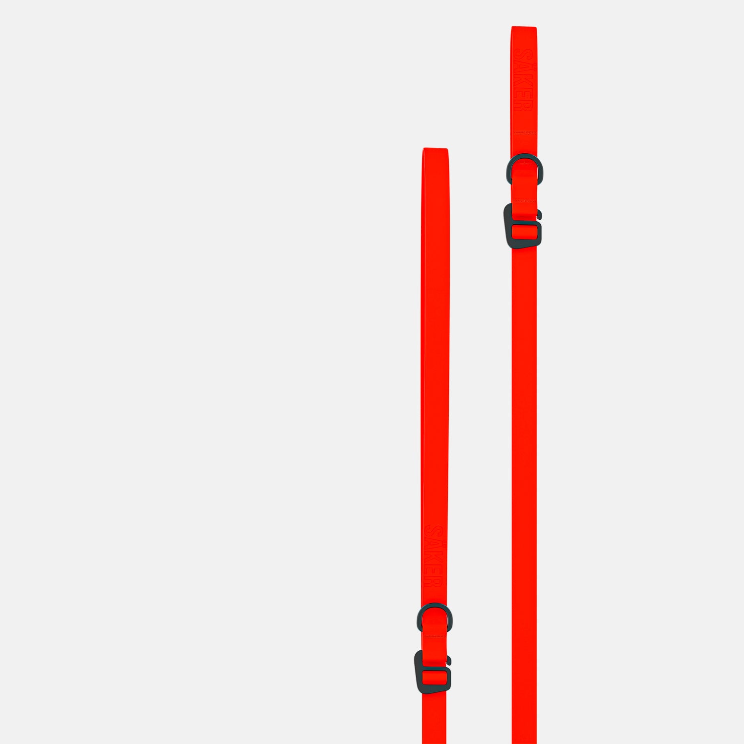 Image of the adjustable length of the Kelp™ leash in Alpine Orange
