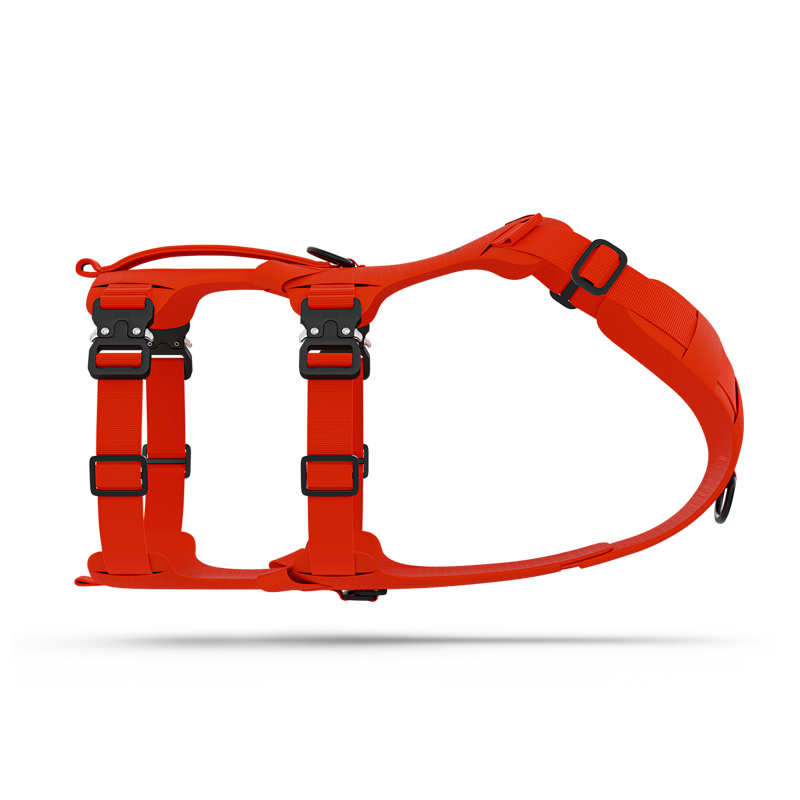 Side picture of the Lander harness in Alpine Orange