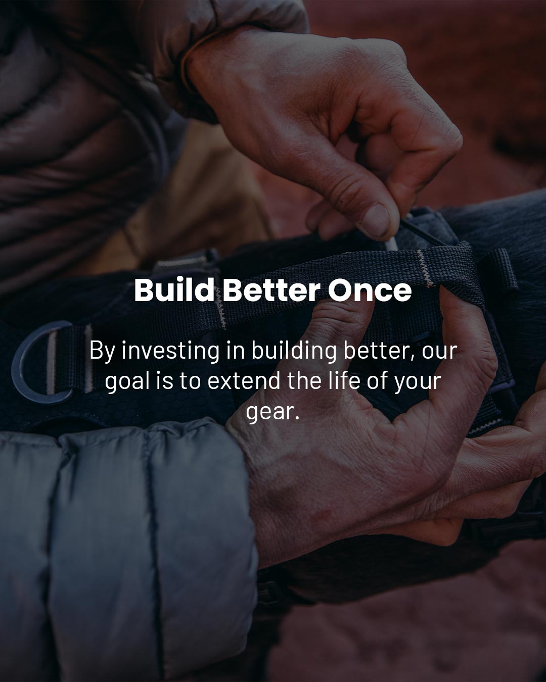 Build better once - Saker principle with hands on canyon harness in the back