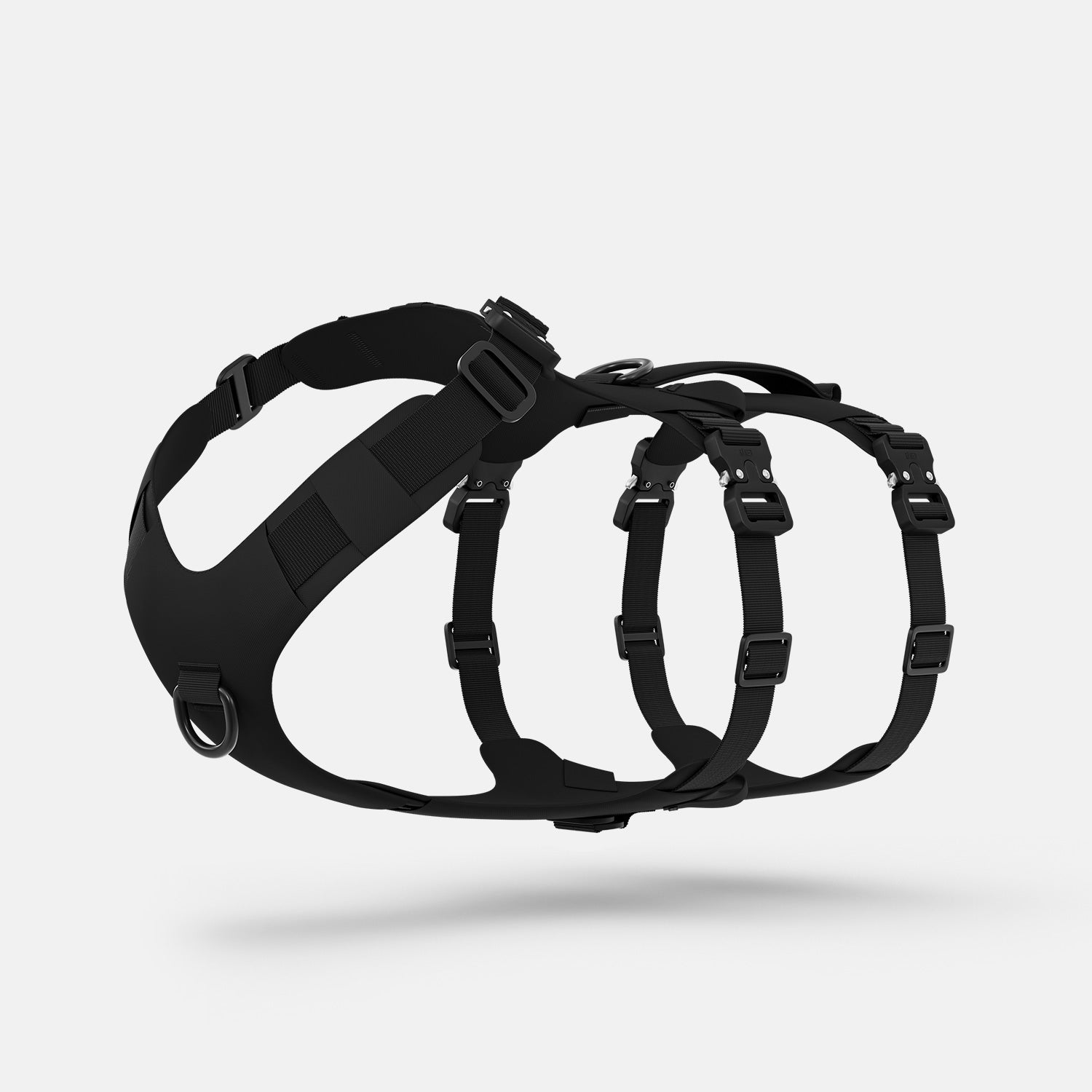 Diagonal view of the Lander harness in Black