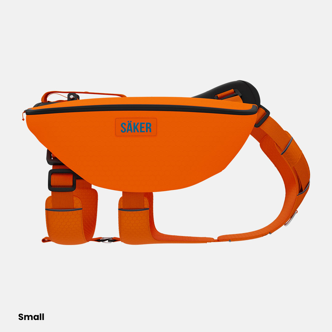 Sideview of Canyon Light Pack in Orange, size S